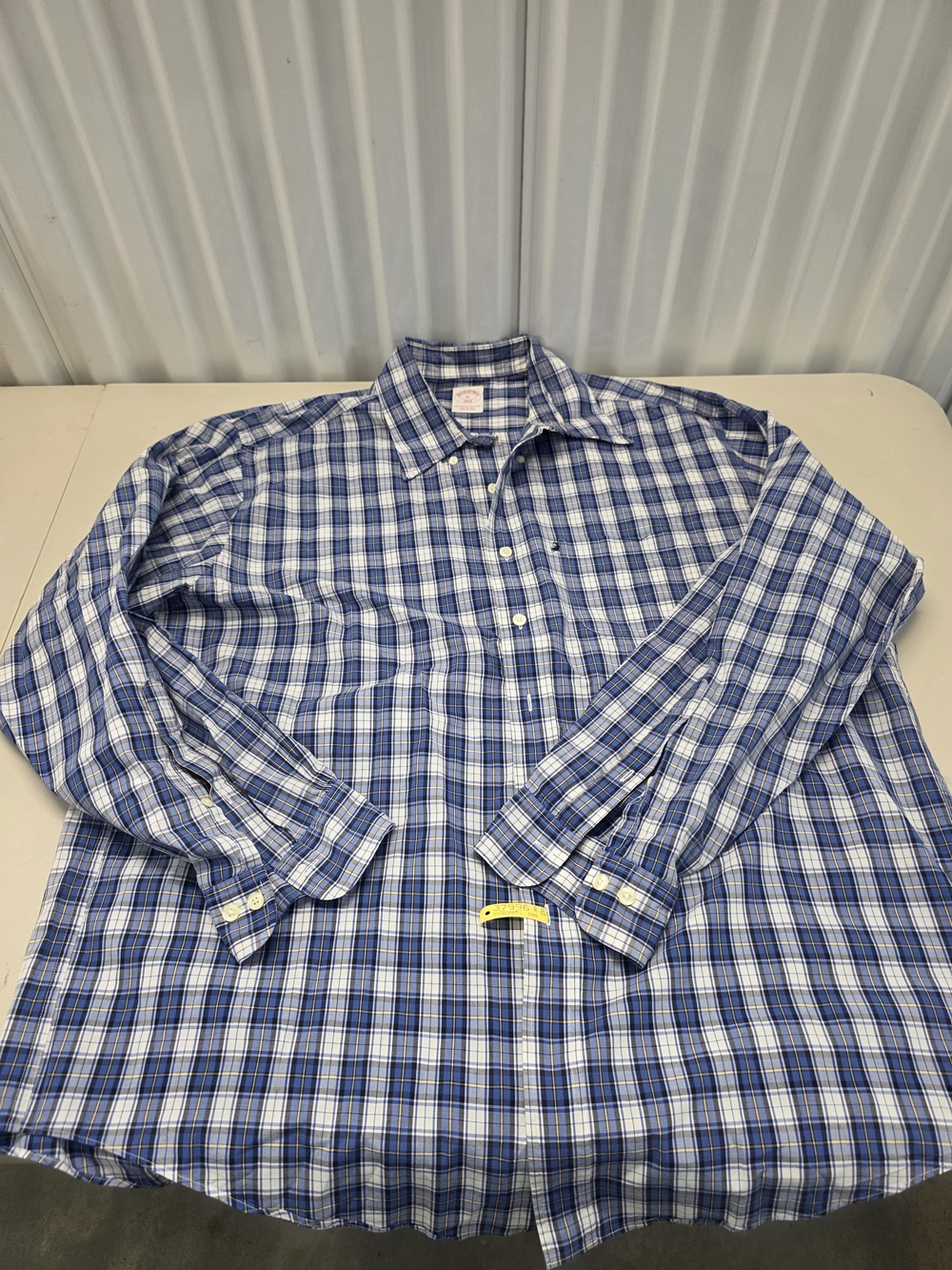 Brooks Brothers 346 Button Down Shirt Men's Size XL